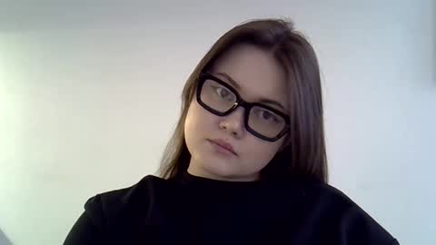 shynesssi online show from 03.05.25