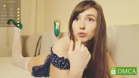 Snapshot of shypeachmaru chatting on 02.10.26 Mary online show from 02.10.26