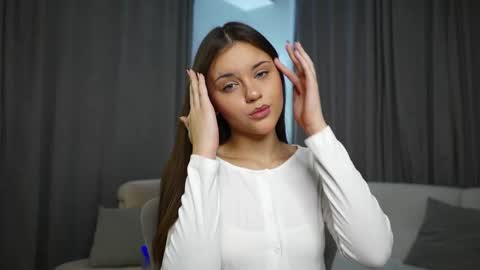 Snapshot of shytany chatting on 03.10.26 Tanya online show from 03.10.26