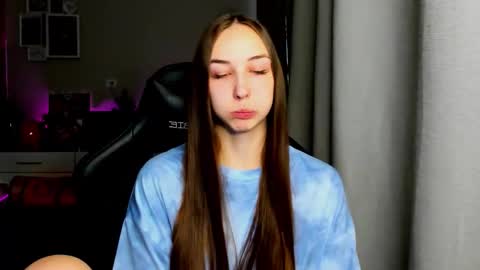 SIA online show from 10.04.25