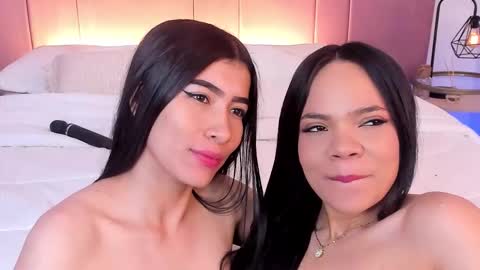 Siara and Zoe tattoo online show from 03.16.26