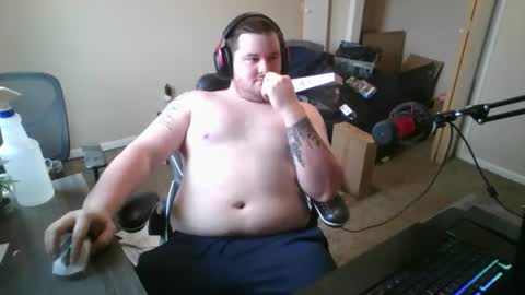 Snapshot of sideswitch chatting on 02.01.26 sideswitch online show from 02.01.26