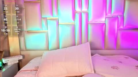 Sienna Desieree online show from 02.02.26