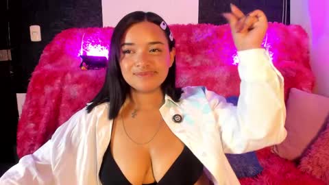 sienna_lux01 online show from 05.31.26