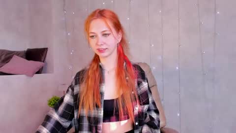 Sienna online show from 04.24.26