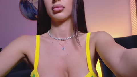 Snapshot of siennastarrr chatting on 06.13.26 Sienna online show from 06.13.26