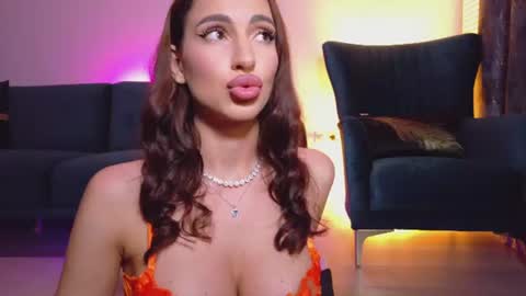 Snapshot of siennastarrr chatting on 06.29.26 Sienna online show from 06.29.26