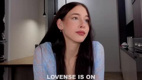 Eva  online show from 02.10.26