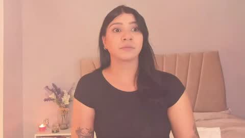 Snapshot of siirena chatting on 06.14.26 siirena online show from 06.14.26