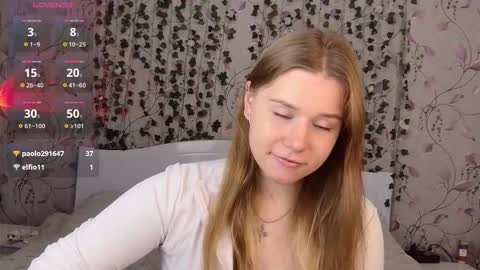 Chloe online show from 10.22.25