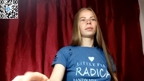 JULIANA online show from 05.12.26