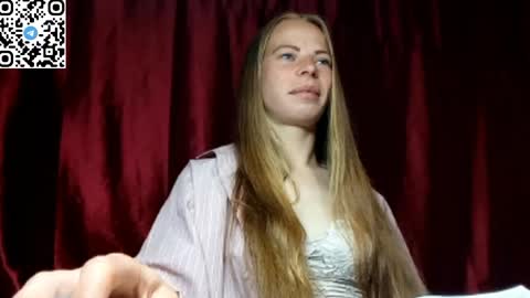 JULIANA online show from 05.19.26
