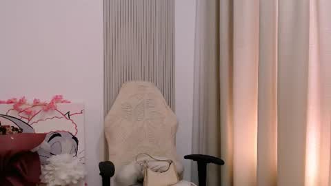 silk_ann online show from 07.10.26