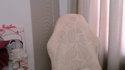 silk_ann online show from 07.12.26