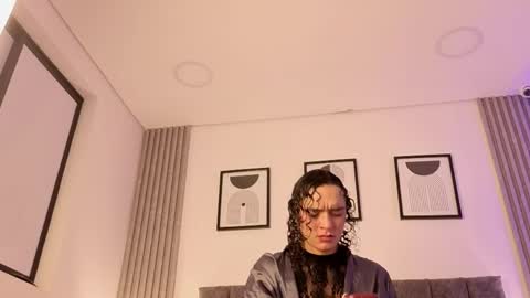 Silk Prince online show from 05.18.26