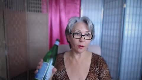 petra daniels online show from 10.25.25