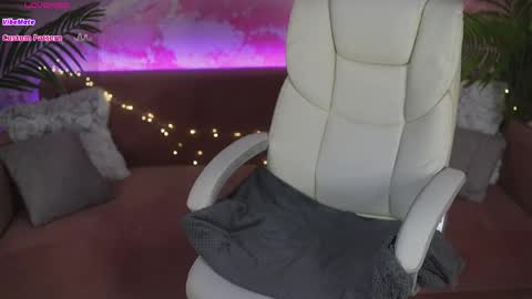  Kristina Kris  online show from 04.05.26