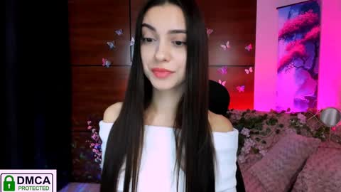 Silvia nude in pvt  online show from 02.02.25