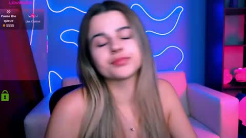 Silvia nude in pvt  online show from 06.11.26