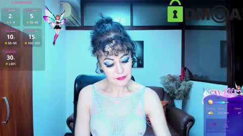 Silvia Wallec online show from 02.28.25