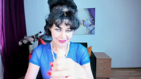 Silvia Wallec online show from 06.30.26
