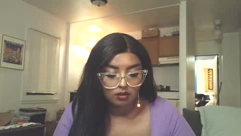 Snapshot of siminfox chatting on 09.09.25 Simin Fox online show from 09.09.25