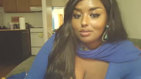 Snapshot of siminfox chatting on 09.26.25 Simin Fox online show from 09.26.25