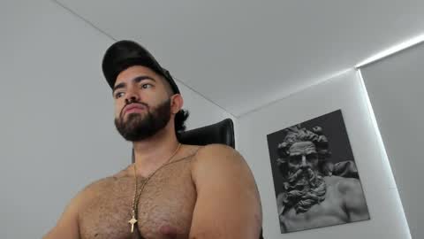 simon_leon01 online show from 06.03.26