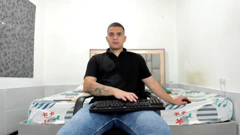 SIMON KELER online show from 04.05.26