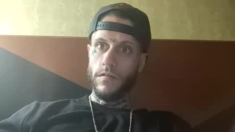 Snapshot of simonsays5021812 chatting on 03.03.26 simonsays5021812 online show from 03.03.26