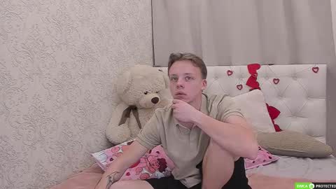 Simon online show from 02.12.26