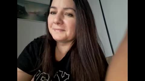 Snapshot of simpledi chatting on 03.04.25 simpledi online show from 03.04.25