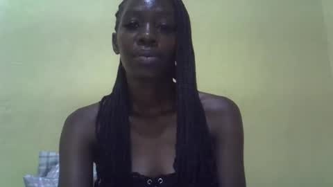 Snapshot of simplyloy33 chatting on 04.15.26 simplyloy33 online show from 04.15.26