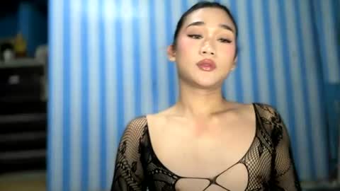Kylie online show from 06.17.26