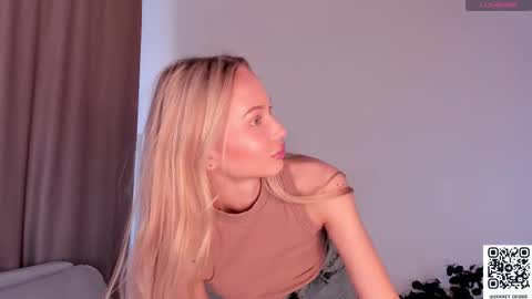 Naomi online show from 09.11.25