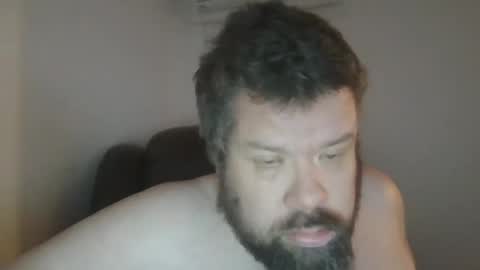 SingleDude 69 online show from 12.17.24