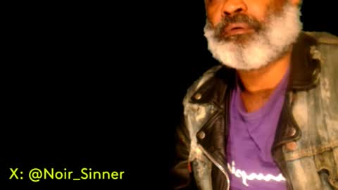 Snapshot of sinnernoir chatting on 03.01.25 My Name Is..............................John online show from 03.01.25