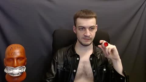 Sir Damien online show from 12.22.24