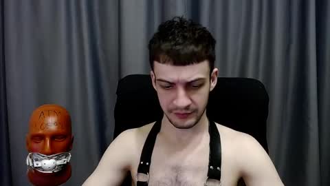 Sir Damien online show from 04.08.26