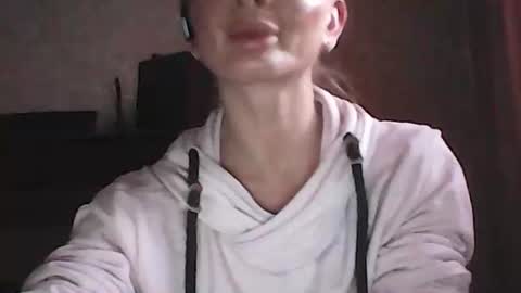 Snapshot of siren_voise chatting on 03.01.26 siren_voise online show from 03.01.26