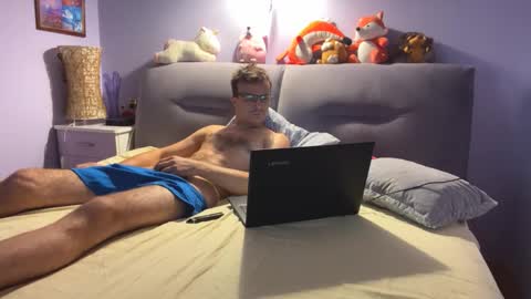 Snapshot of sirena2025 chatting on 09.18.25 sirena2025 online show from 09.18.25