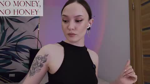 Snapshot of sirenaswhisper chatting on 07.20.26 Goddess Sirena online show from 07.20.26