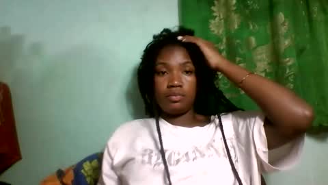 sisih567089 online show from 10.31.25