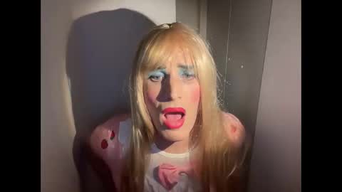 Ash sissy online show from 12.15.24