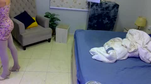 D i f a  Ana Arbeh shemale online show from 02.26.26