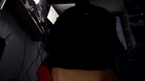 RESPONDS WELL TO ... online show from 04.25.26