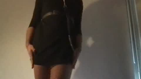 Free and looking for a owner online show from 03.05.25