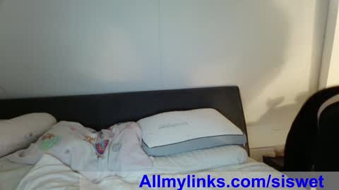 Elise online show from 12.05.25