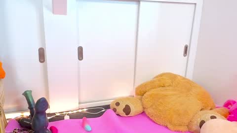 Elise online show from 03.28.26