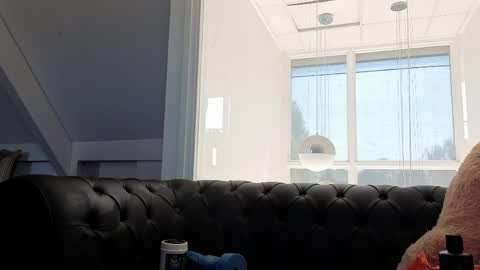 Elise online show from 04.25.26